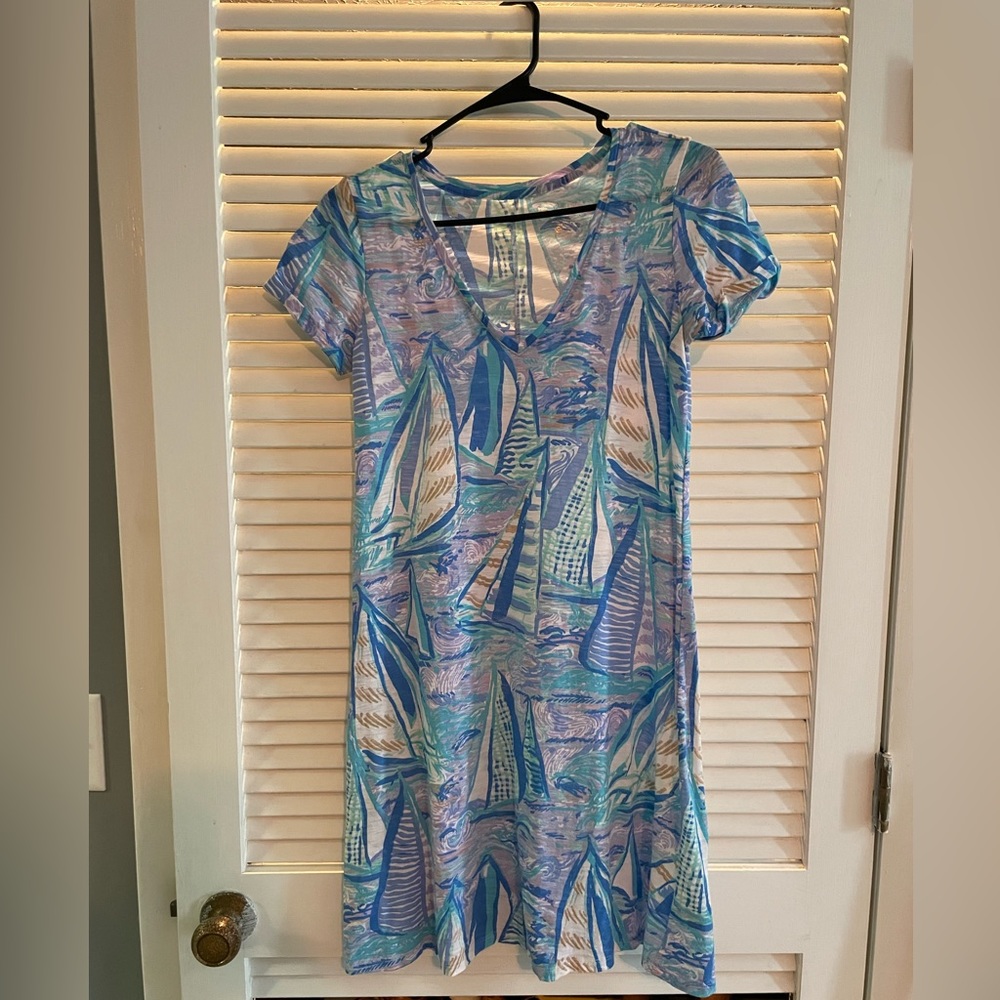 Iilly Pulitzer dress